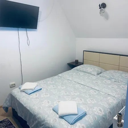 Holiday home Casa Cataleya Bucsoaia
